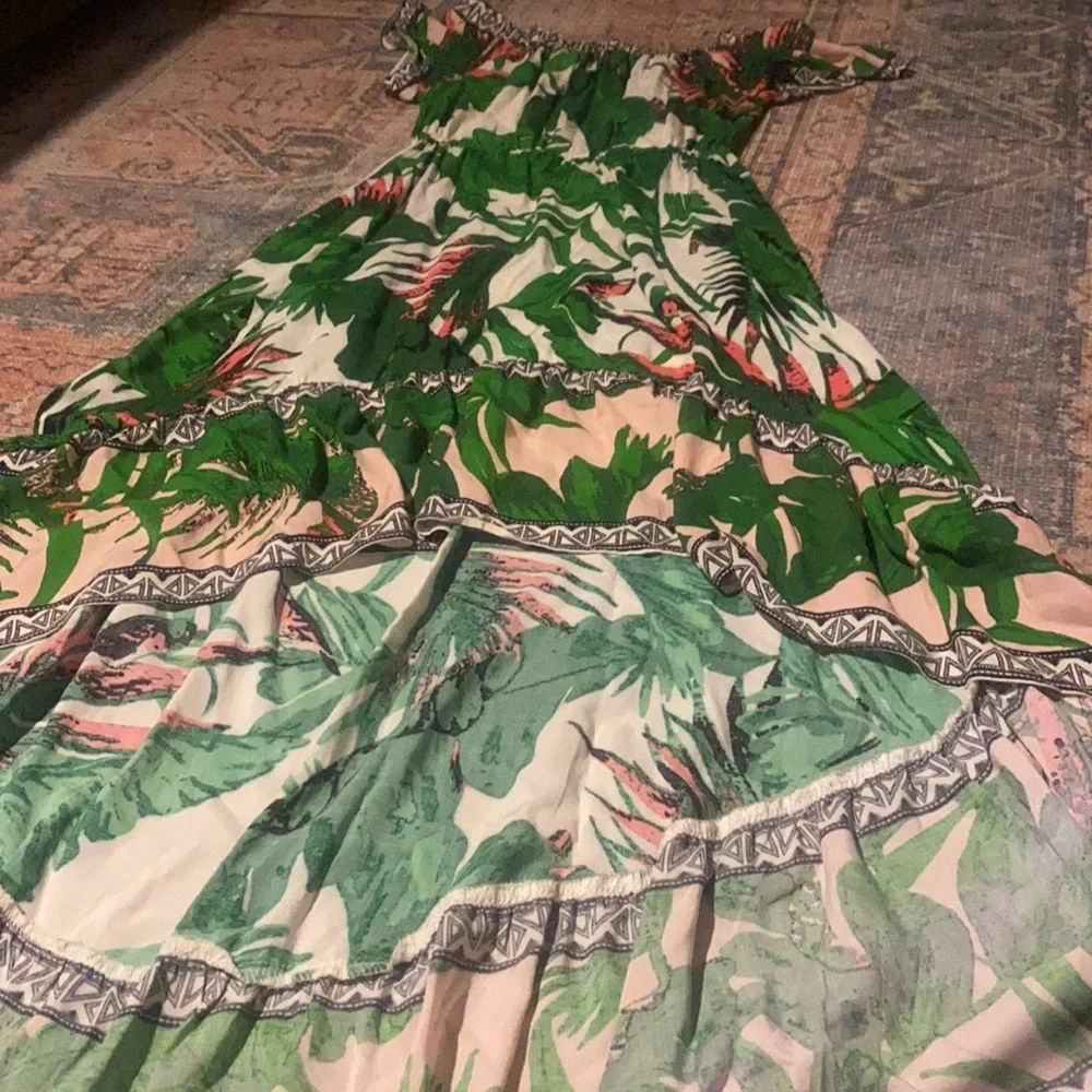 Flying Tomato off the shoulder dress - Picture 2 of 4